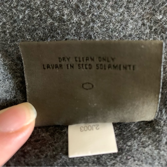 Vera Wang Grey Wool Coat - Picture 10 of 10